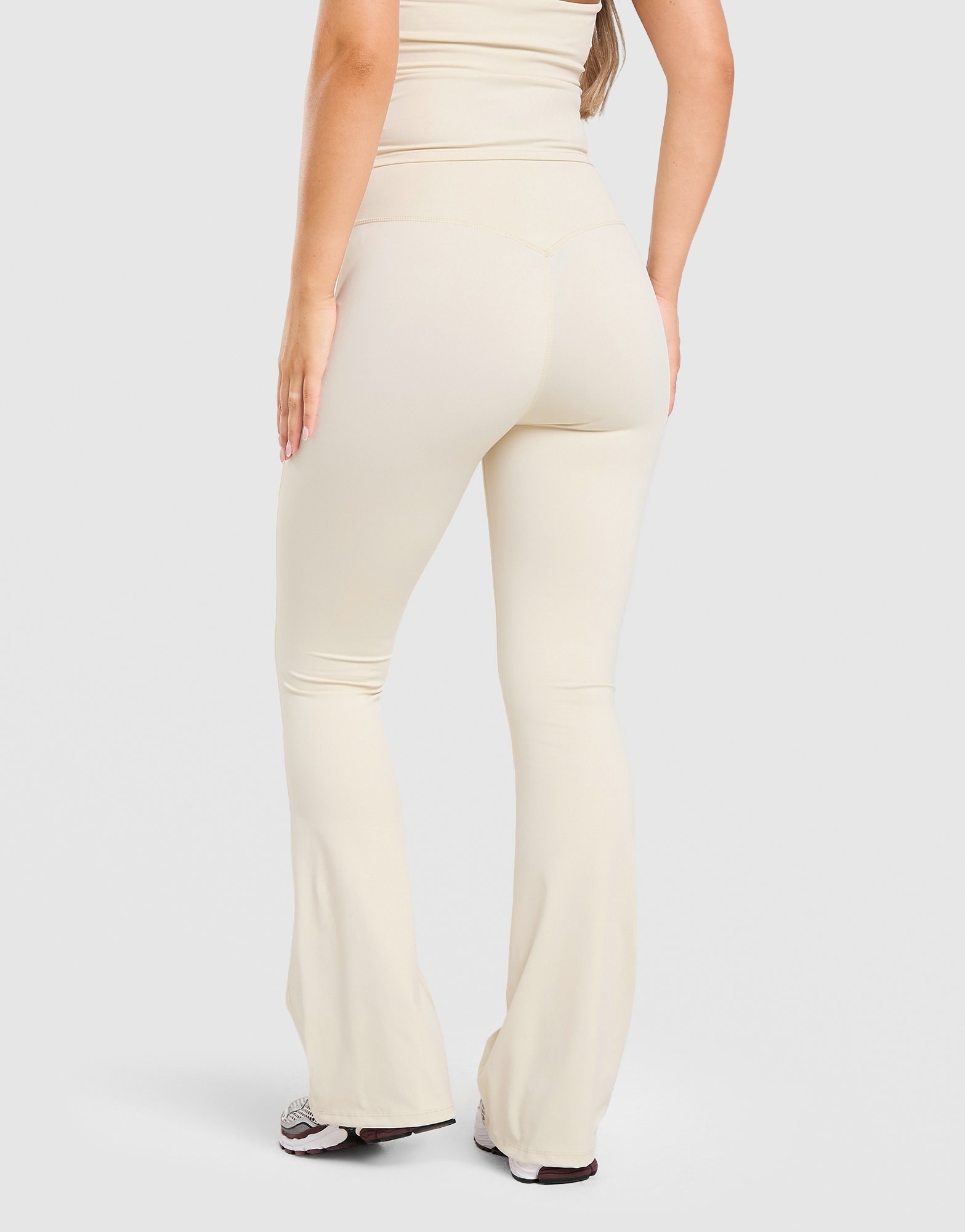 DAILYSZN Sculpt Flare Leggings