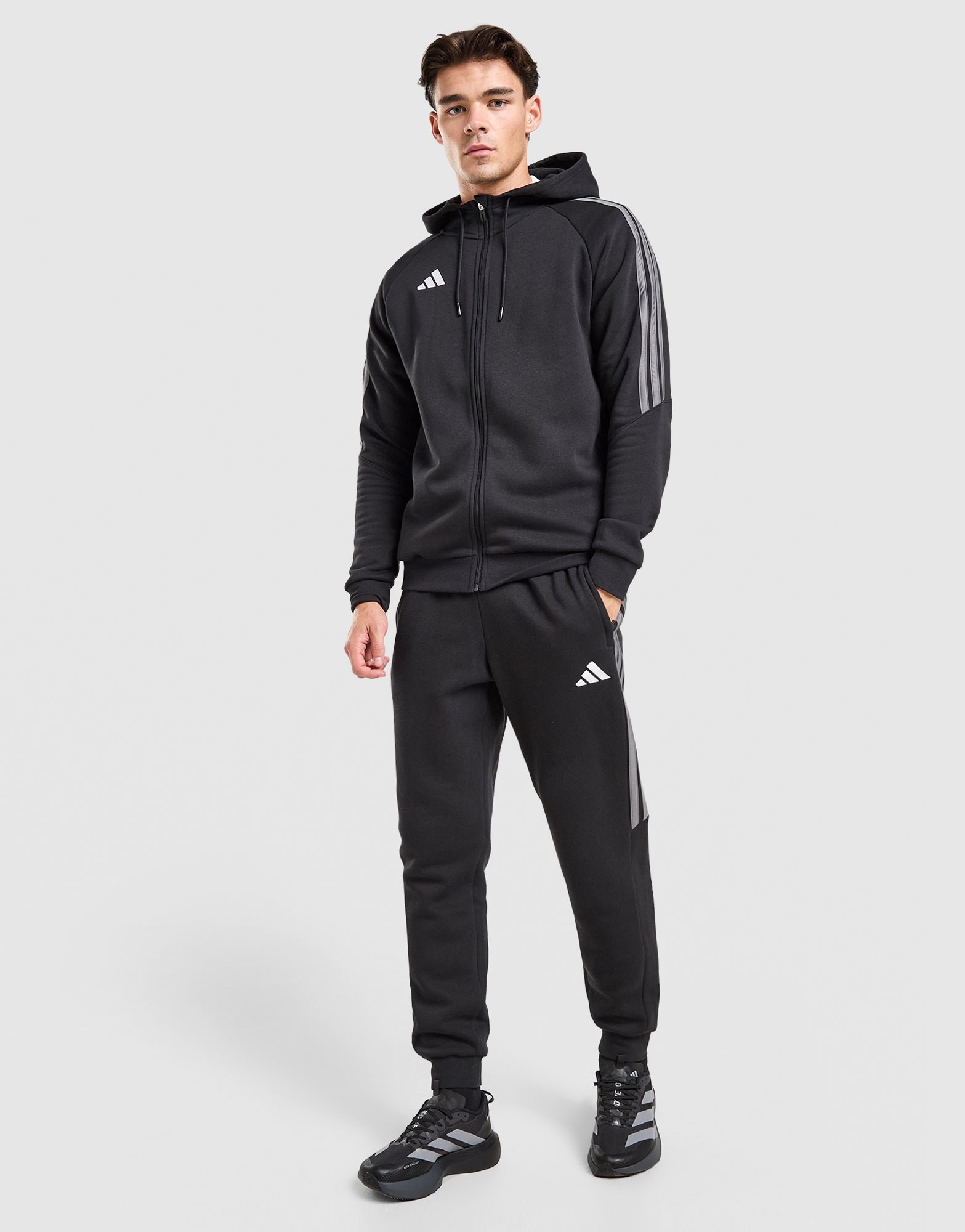 adidas Tiro Essentials 3-Streifen Jogginghose
