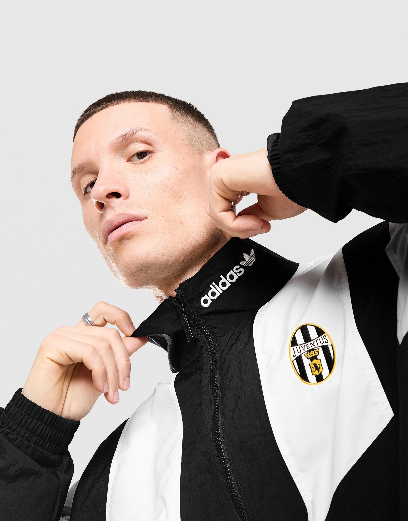 adidas Juventus Turin EQT Trainingsjacke