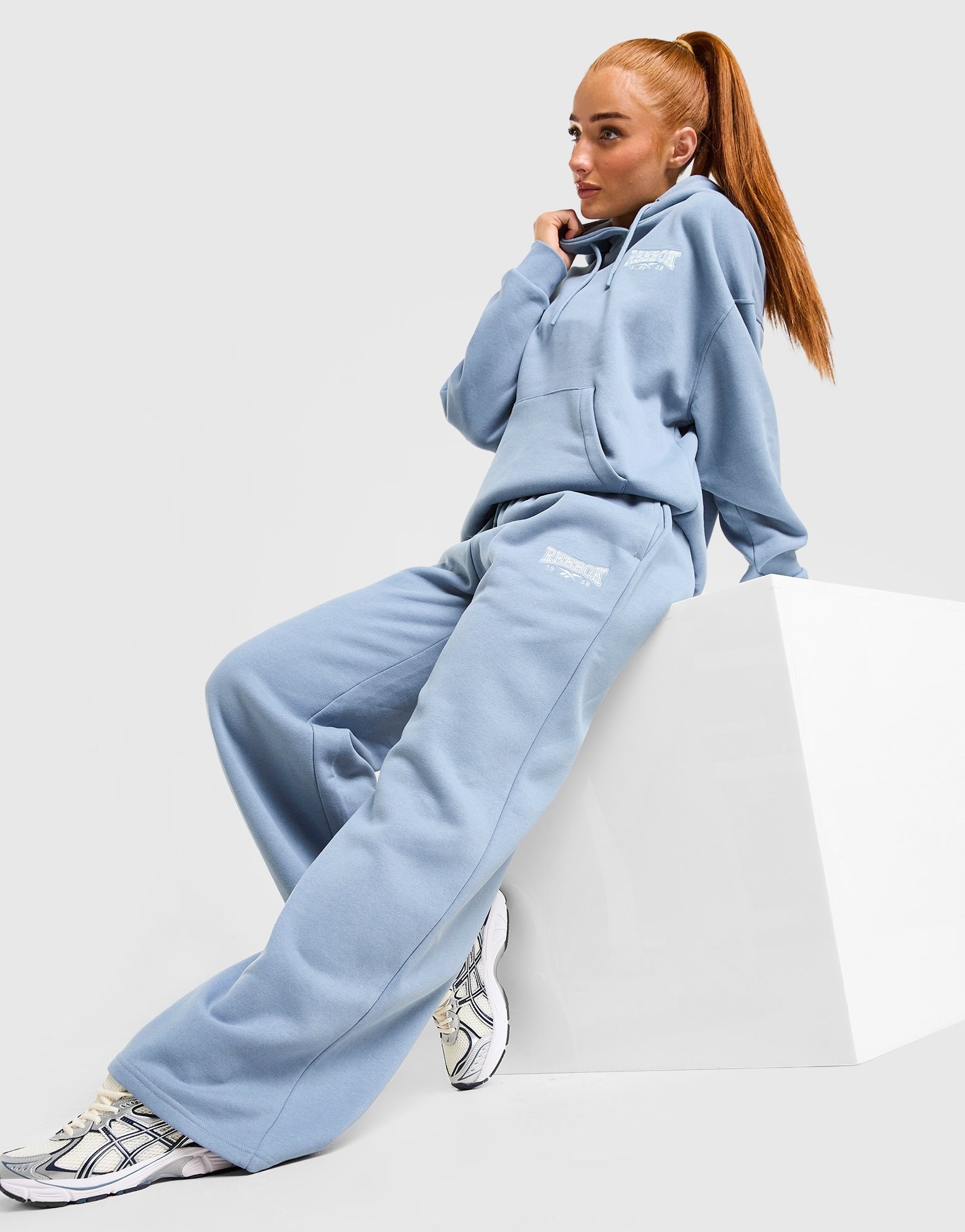 Reebok College Wide Leg Jogginghose
