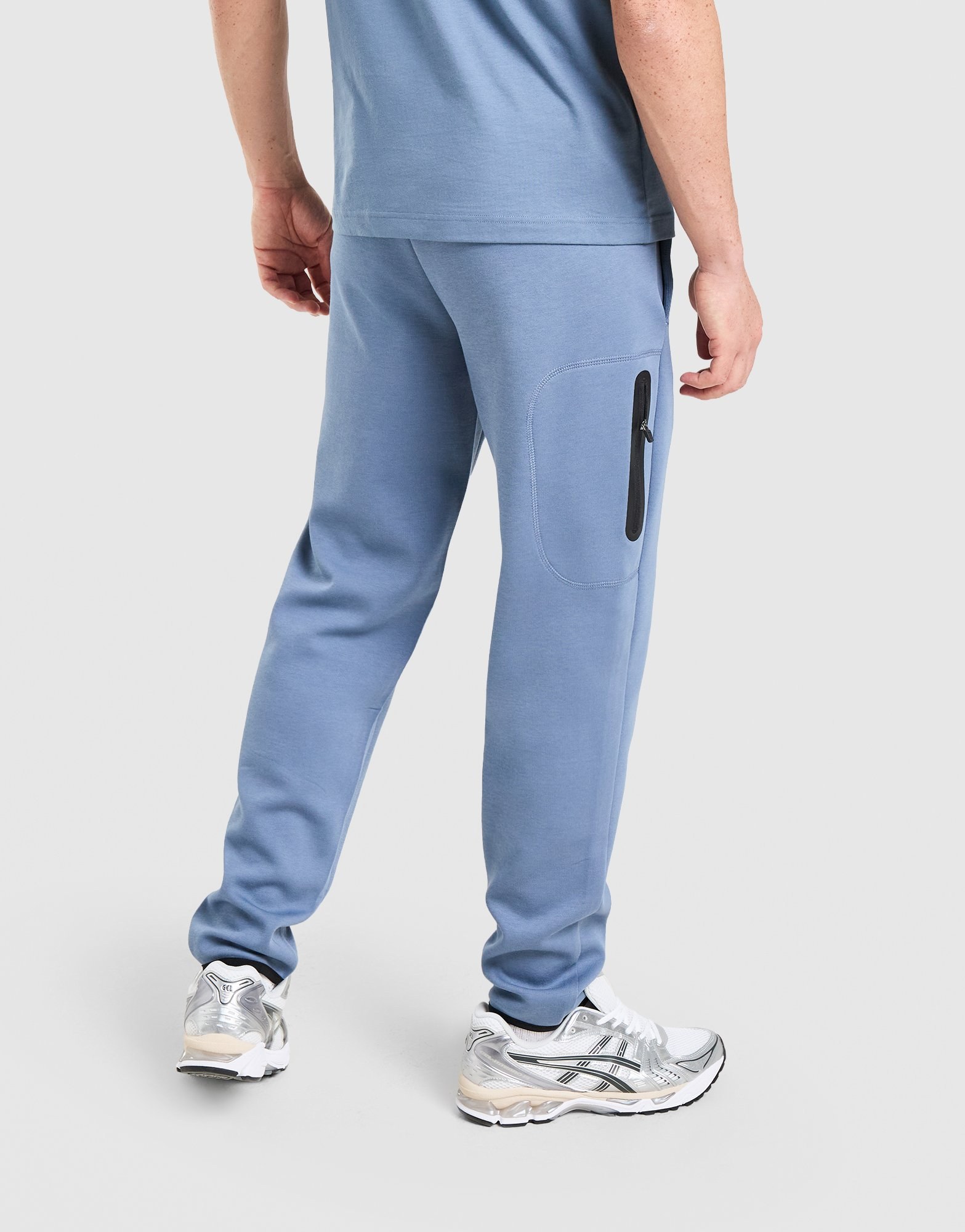 EA7 Emporio Armani VENTUS7 Joggers