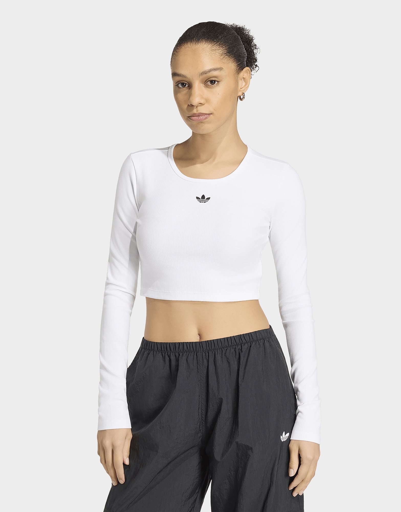 adidas Essentials Langarm-rippshirt, Kürzer Geschnitten