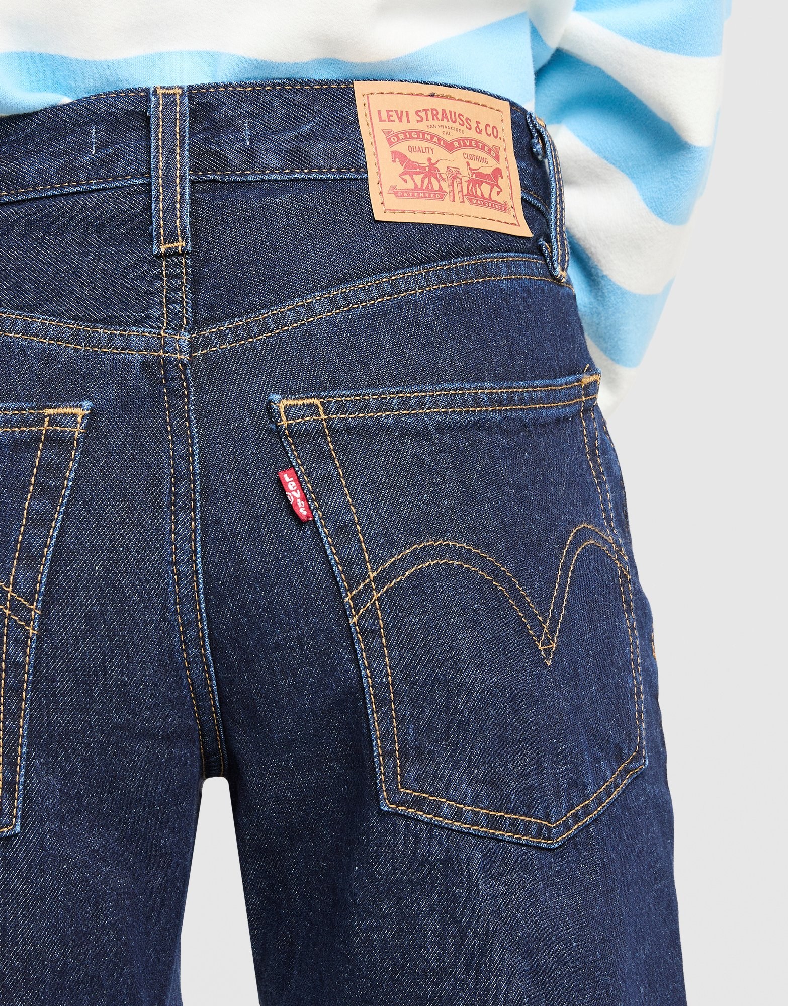 LEVI'S Middy Boot Cut Jeans