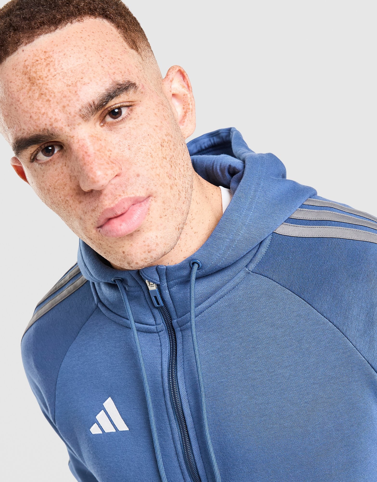 adidas Tiro Essentials 3-Streifen Full-Zip Hoodie
