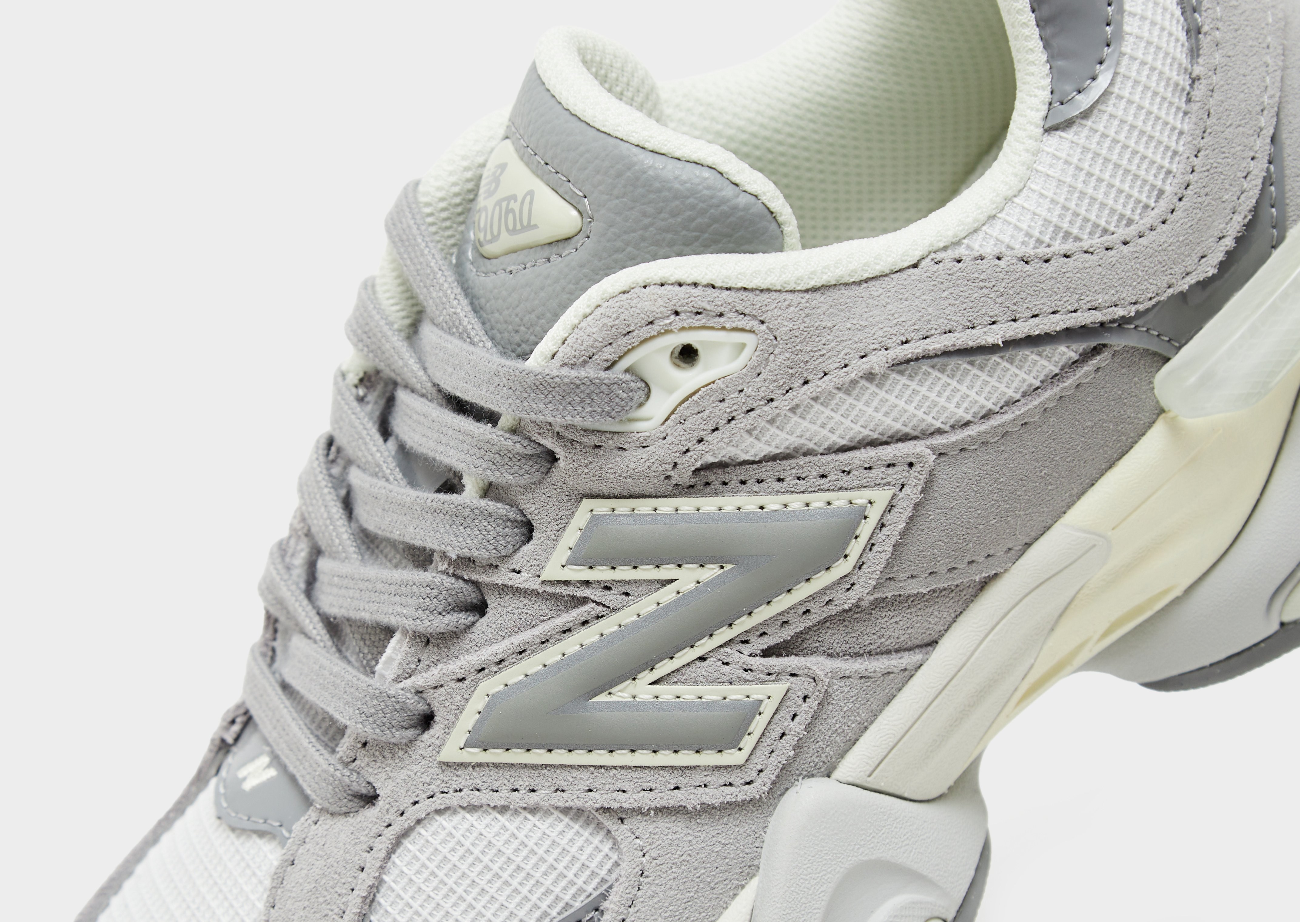 New Balance 9060 Damen